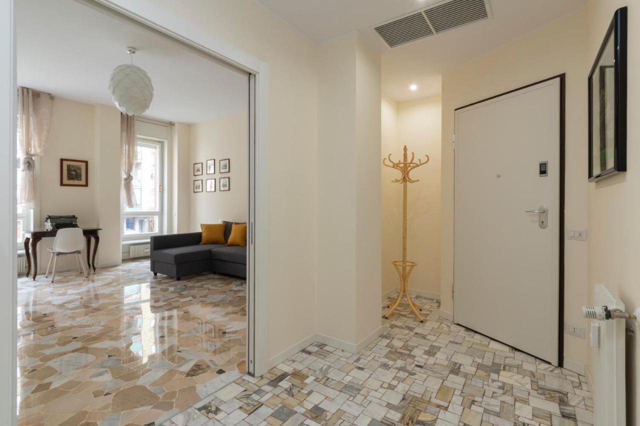 Ferienwohnung Joivy Modern 2Bed Flat With Balcony, 250M From M5 Foppa And M2 Sant'Agostino Mailand Exterior foto