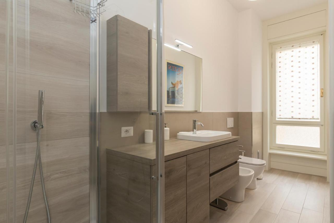 Ferienwohnung Joivy Modern 2Bed Flat With Balcony, 250M From M5 Foppa And M2 Sant'Agostino Mailand Exterior foto