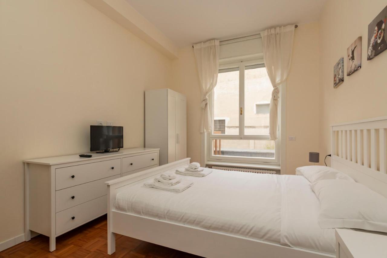 Ferienwohnung Joivy Modern 2Bed Flat With Balcony, 250M From M5 Foppa And M2 Sant'Agostino Mailand Exterior foto