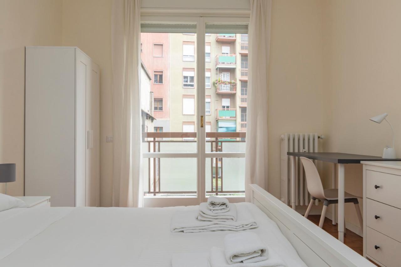 Ferienwohnung Joivy Modern 2Bed Flat With Balcony, 250M From M5 Foppa And M2 Sant'Agostino Mailand Exterior foto