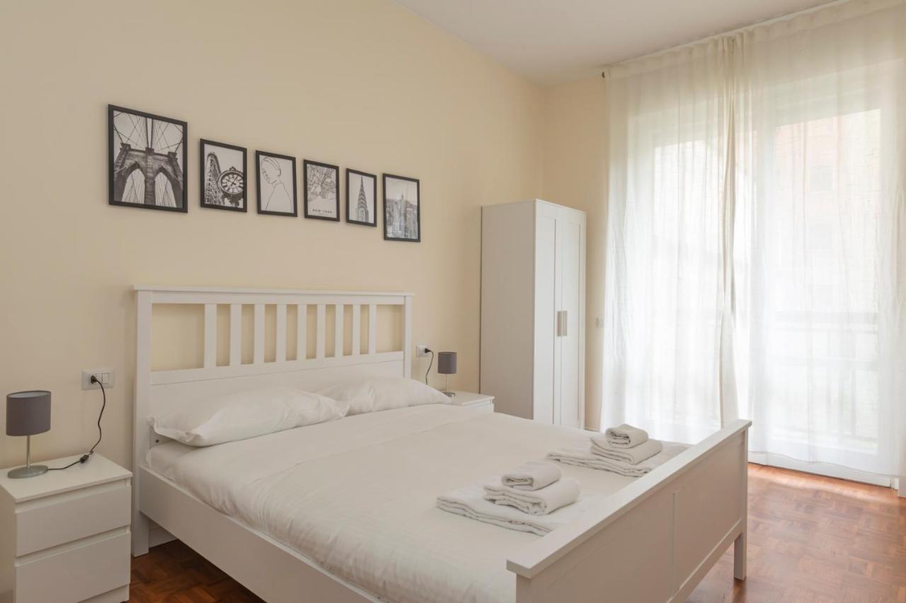 Ferienwohnung Joivy Modern 2Bed Flat With Balcony, 250M From M5 Foppa And M2 Sant'Agostino Mailand Exterior foto